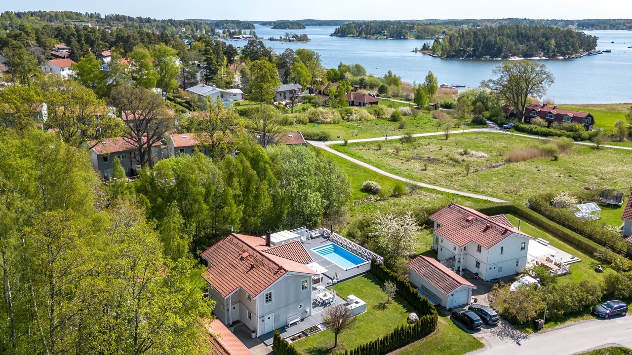 Photo of Outdoor in Resaro