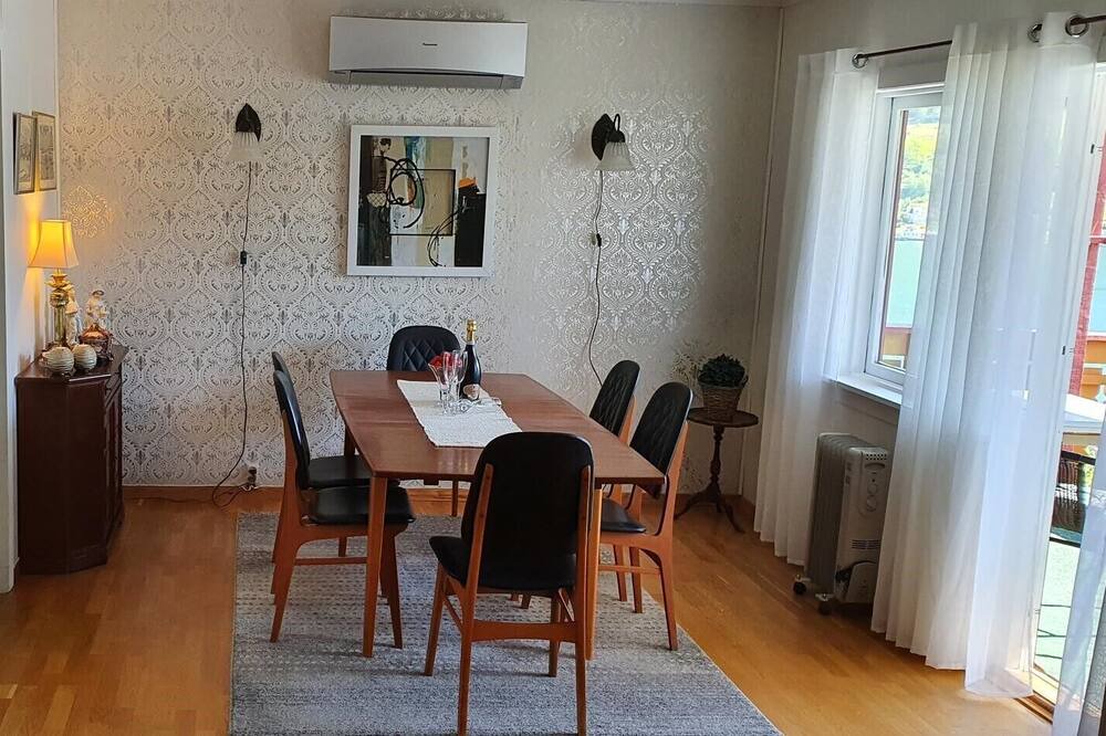 Photo of Livingroom in Amla