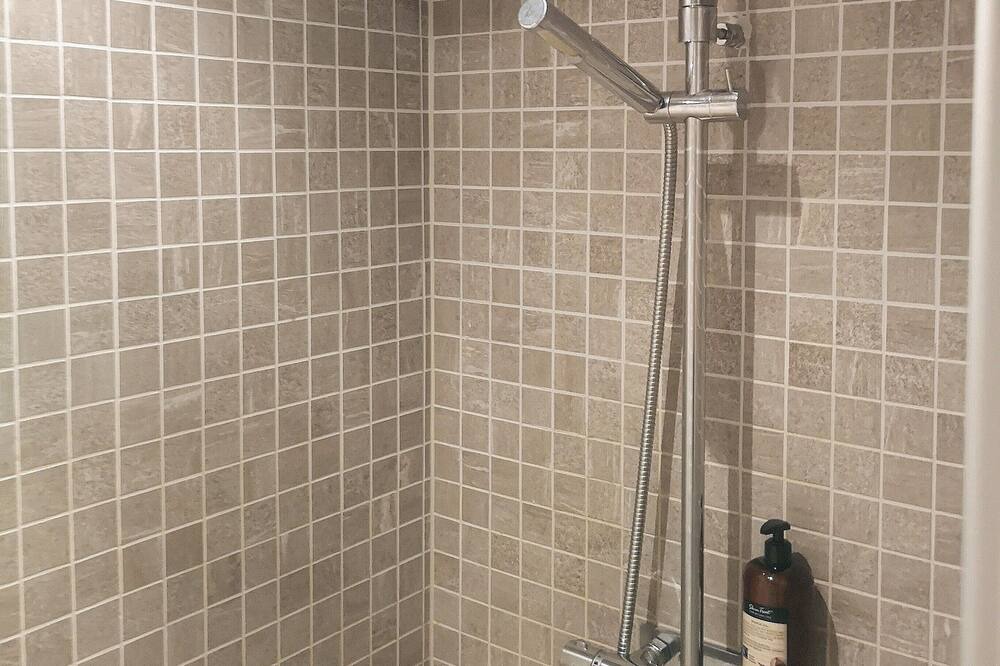Photo of Bathroom in Tanum O