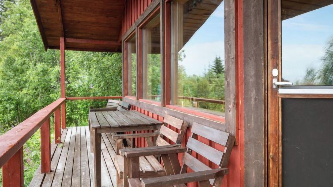 Photo of Outdoor in Undersaker