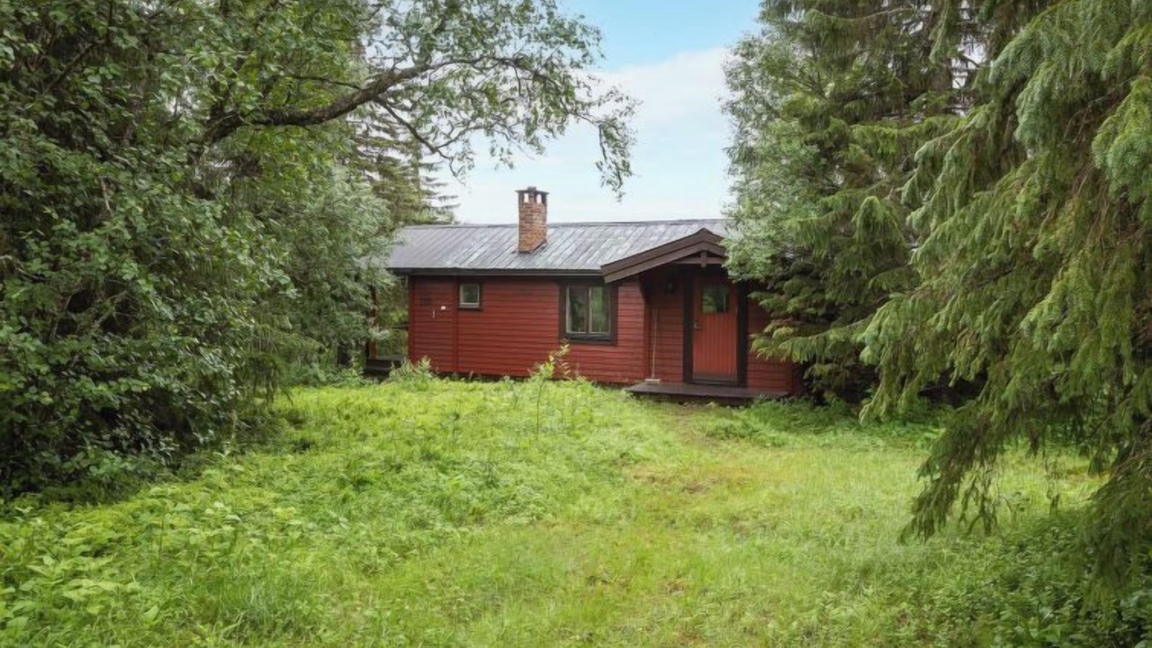 Photo of Outdoor in Undersaker