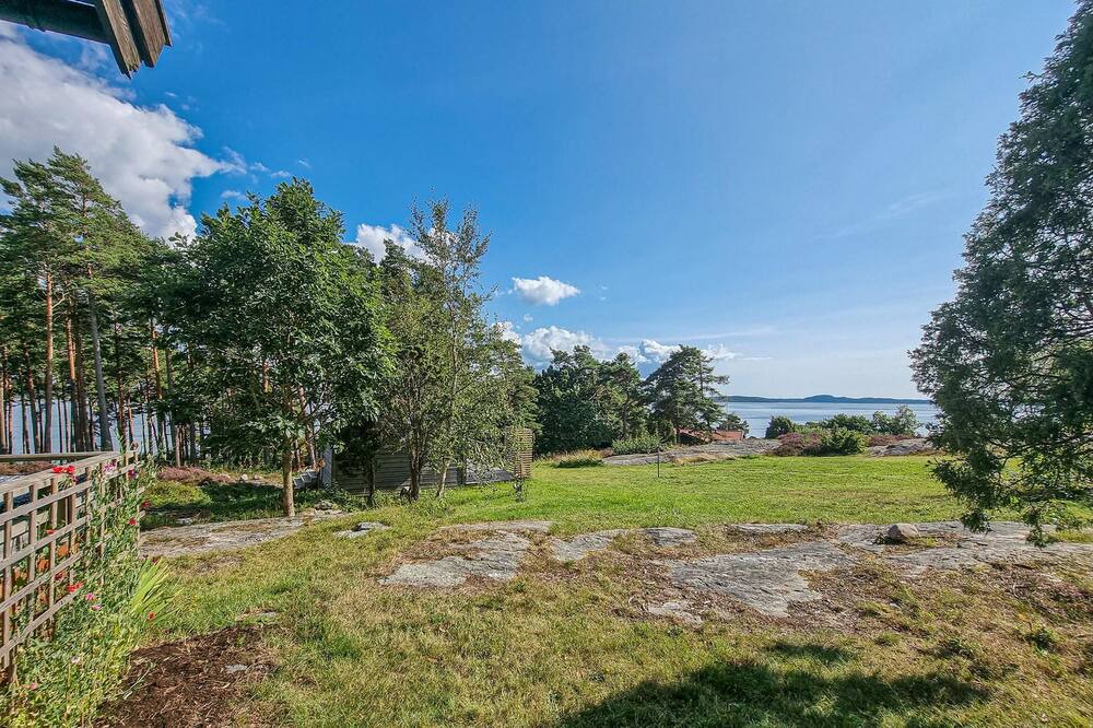 Photo of Others in Hakenaset