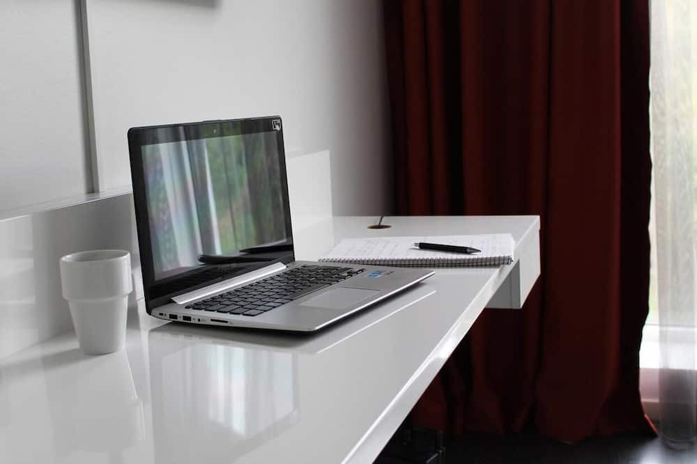 Photo of Bedroom in Save