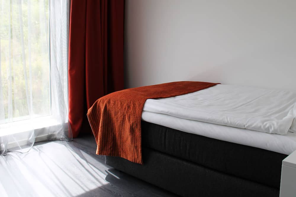 Photo of Bedroom in Save