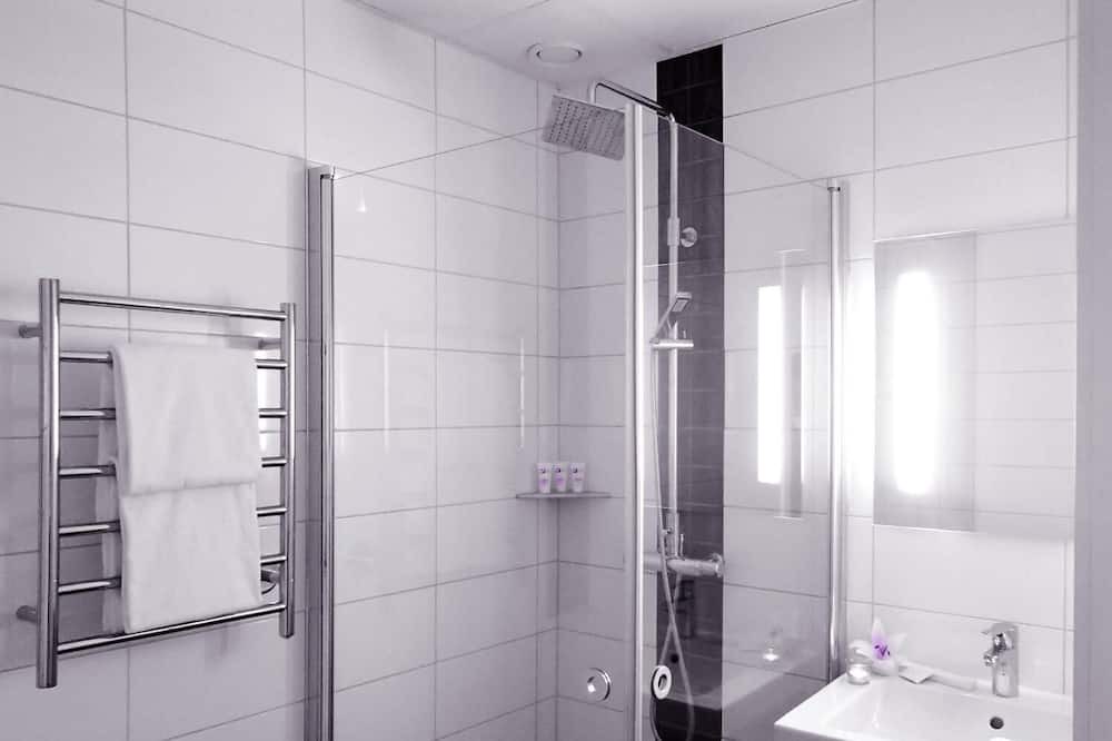 Photo of Bathroom in Save