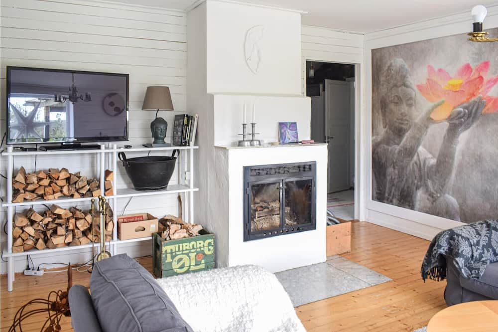 Photo of Bedroom in Morbylanga