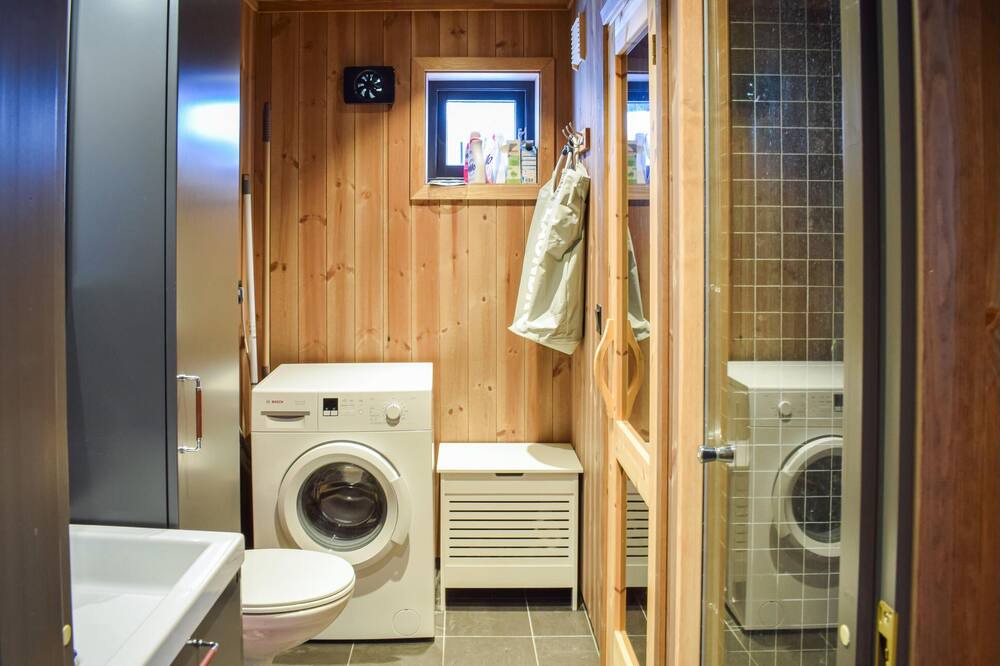 Photo of Bathroom in yer