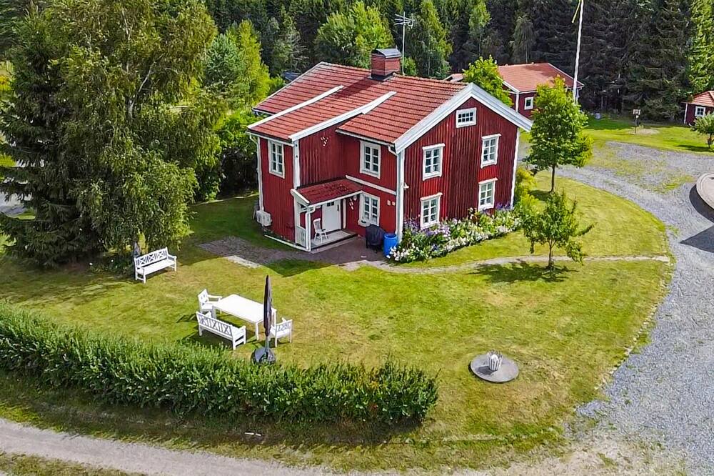 Photo of Outdoor in Svarta