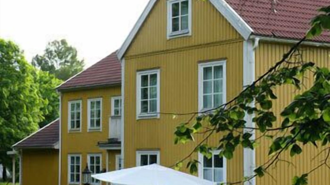 Photo of Outdoor in Asbro