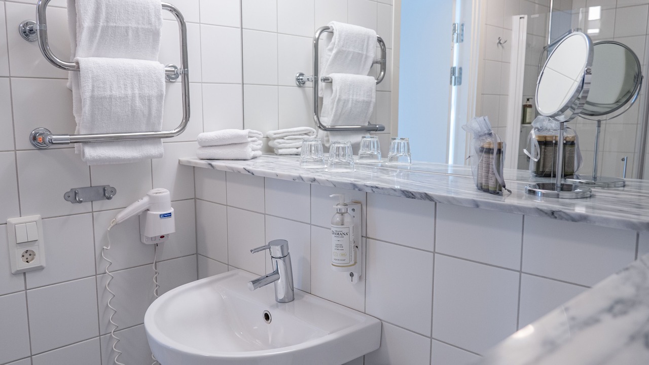 Photo of Bathroom in Motala