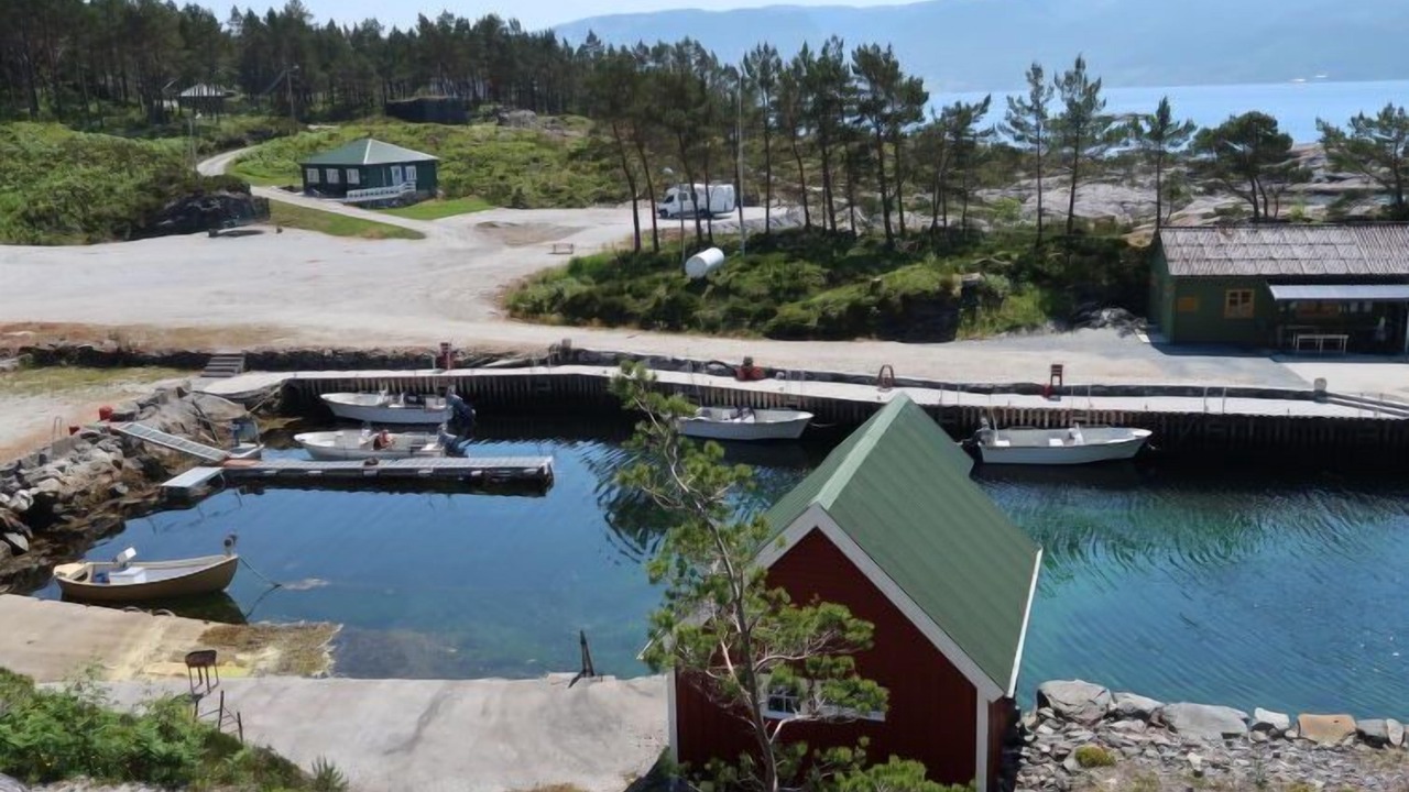 Photo of Others in Hyllestad