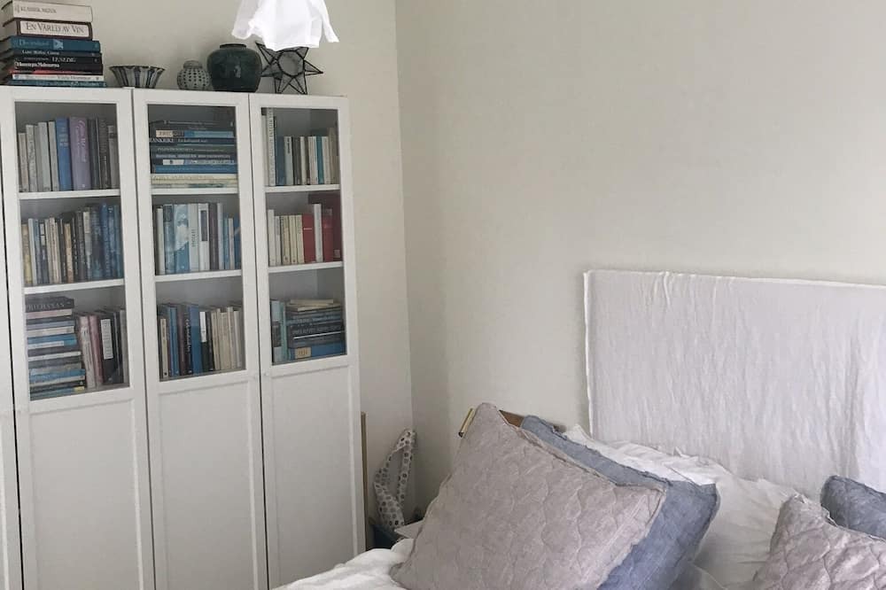 Photo of Bedroom in Moja