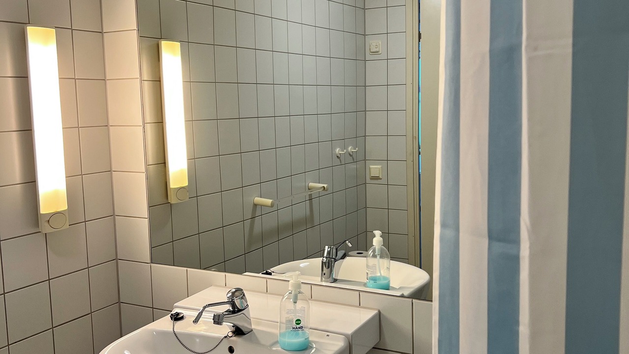 Photo of Bathroom in Sangis