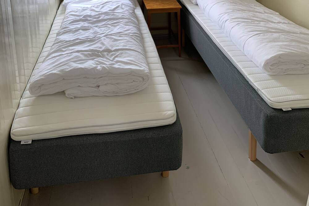 Photo of Bedroom in Bomlo