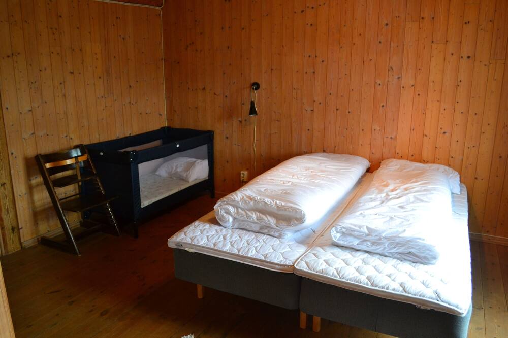 Photo of Bedroom in Bomlo