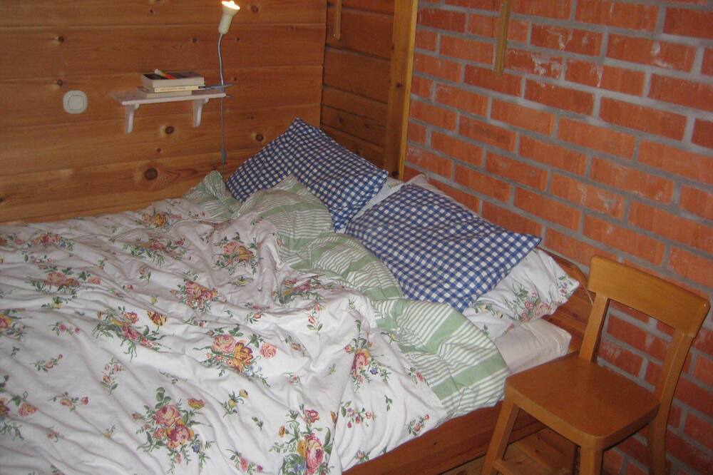 Photo of Bedroom in Tosse