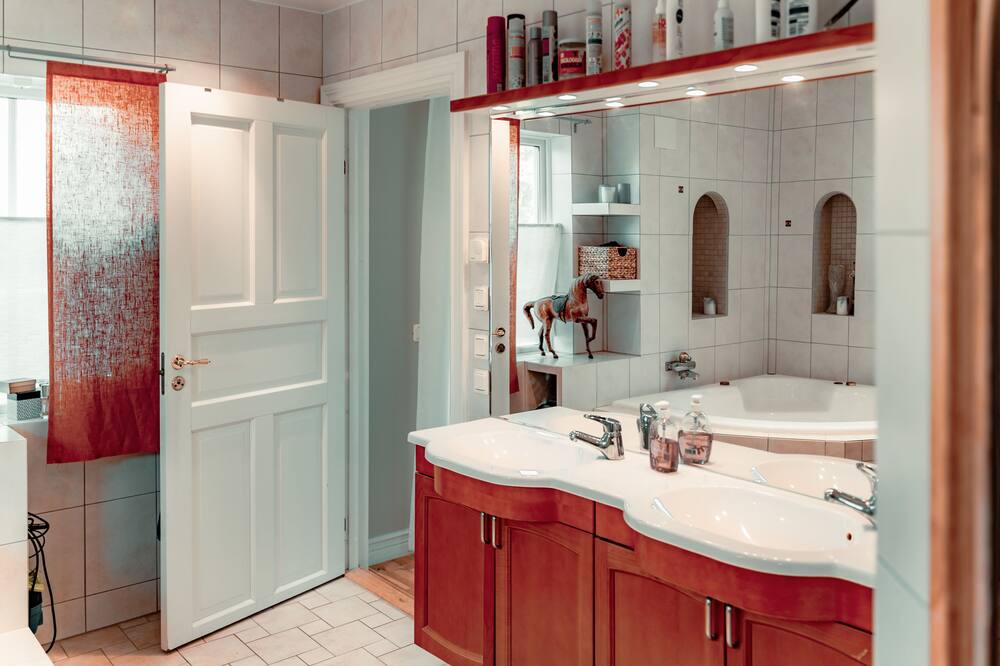 Photo of Bathroom in Handen