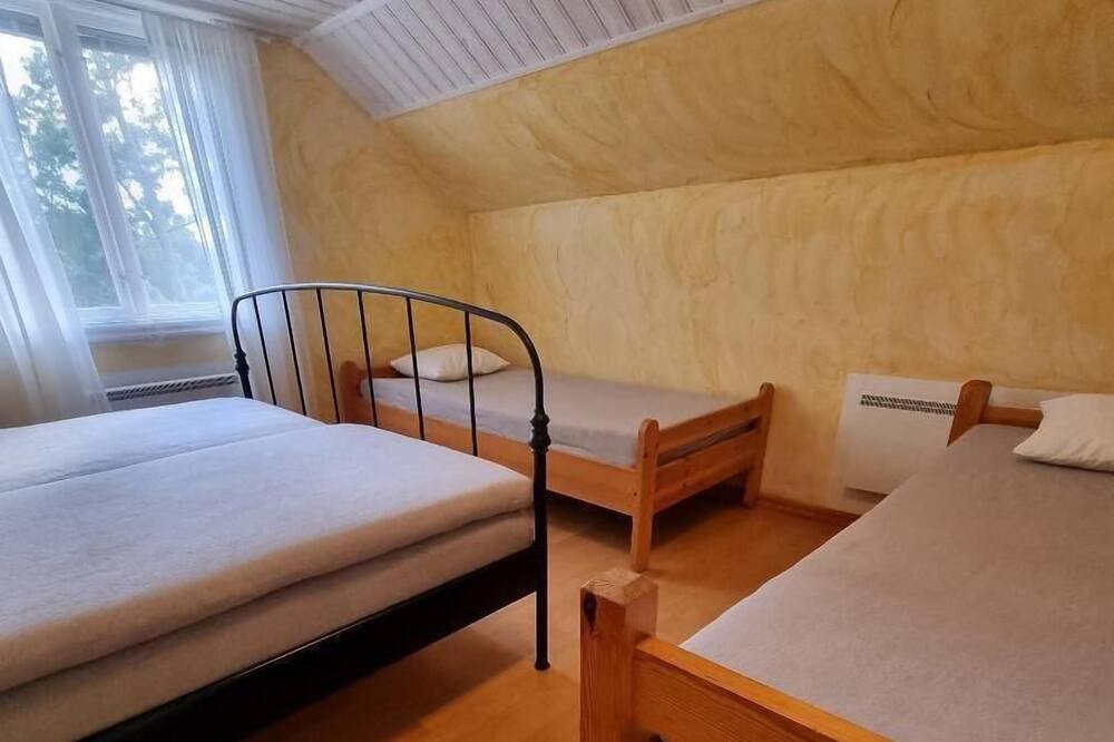 Photo of Bedroom in Orranas