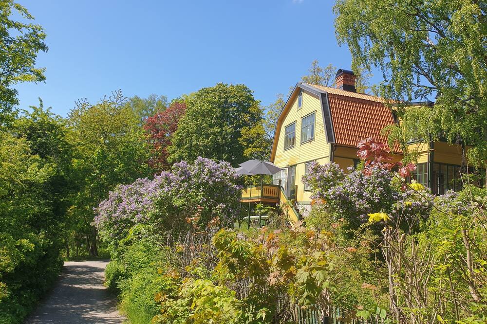 Photo of Others in Solna