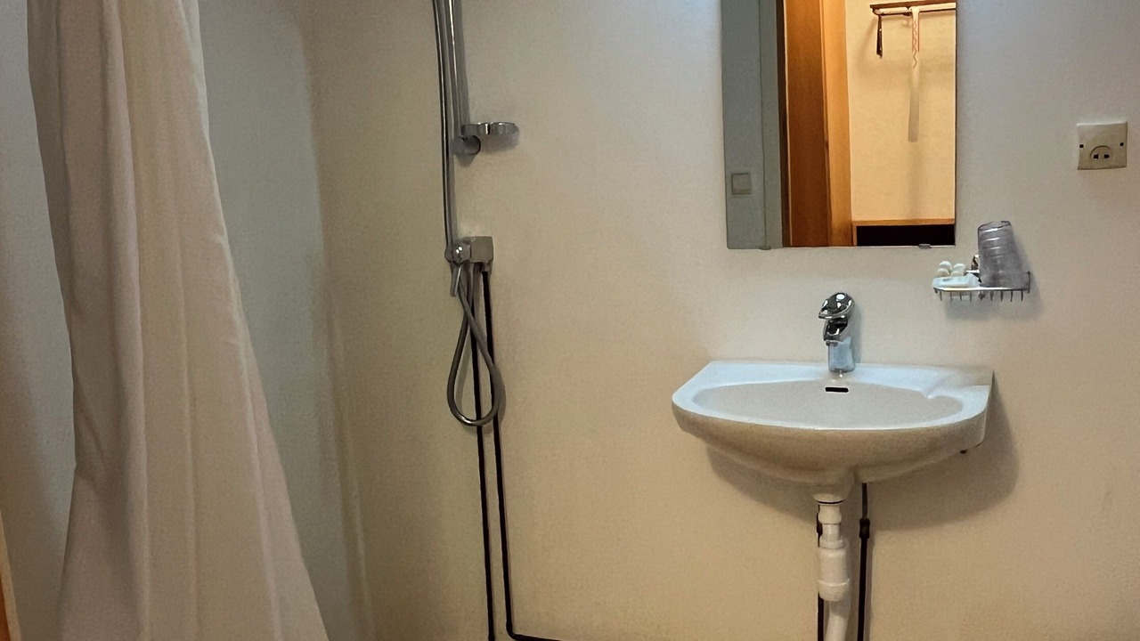 Photo of Bathroom in Gaddede