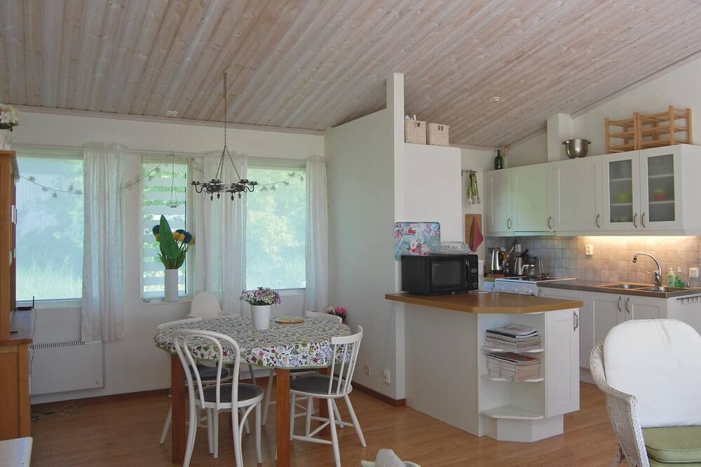 Photo of Kitchen in Listarum