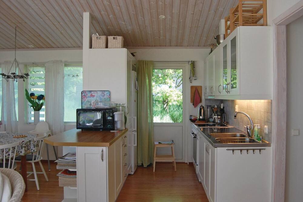 Photo of Kitchen in Listarum