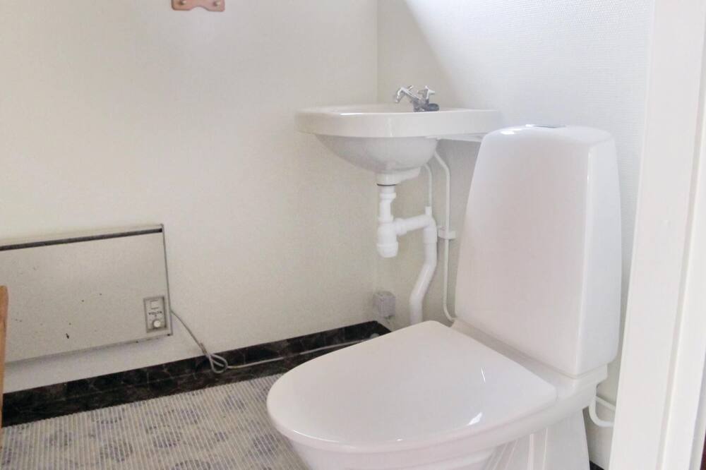 Photo of Bathroom in Overbyn