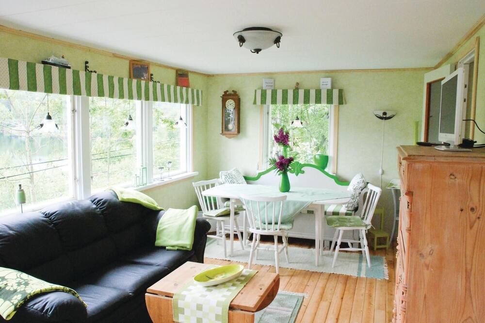 Photo of Bedroom in Aby