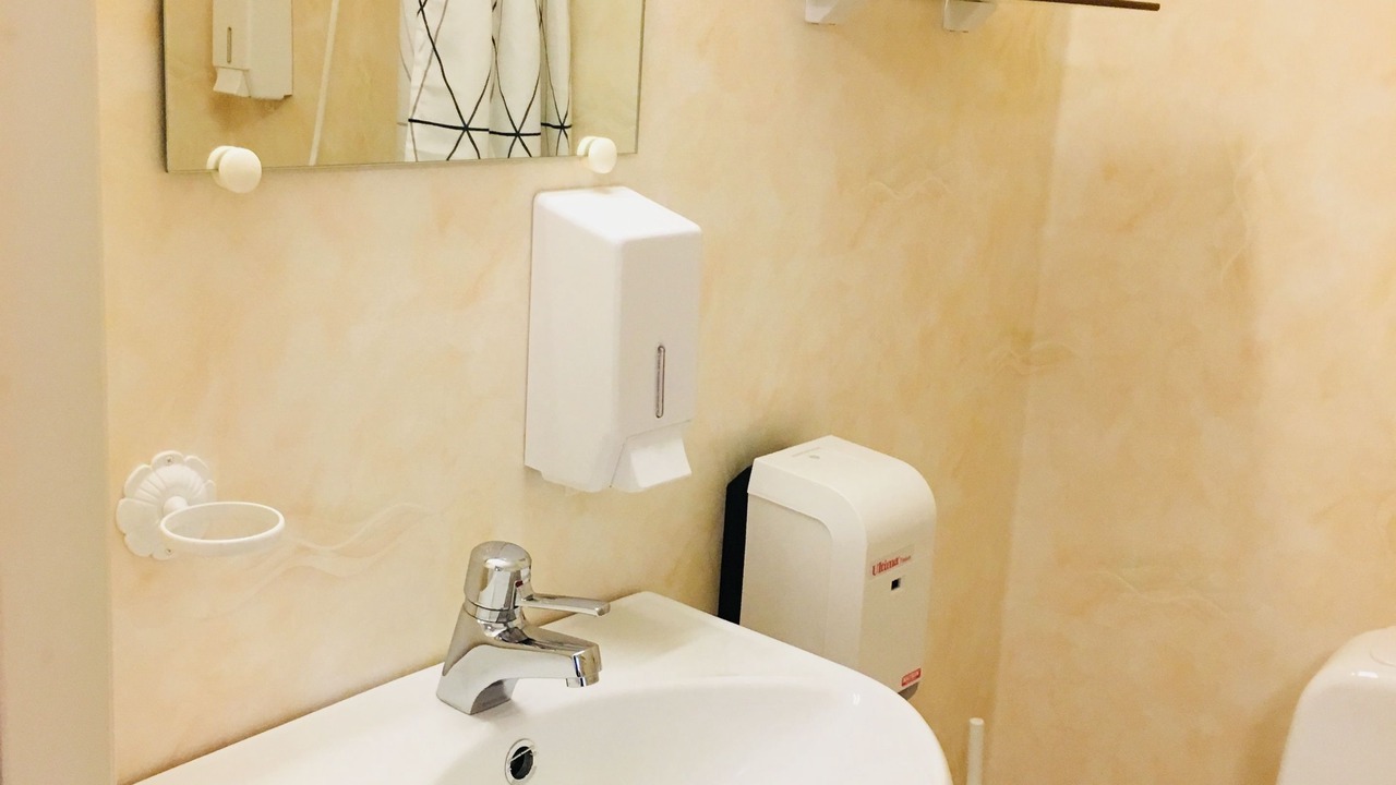 Photo of Bathroom in Monsteras