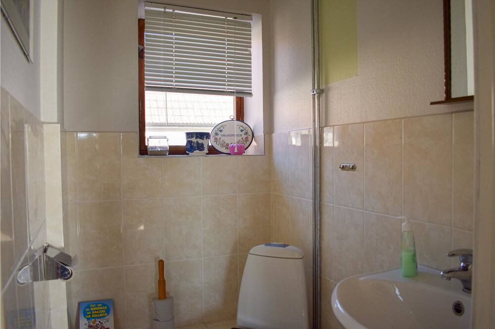 Photo of Bathroom in Glemminge