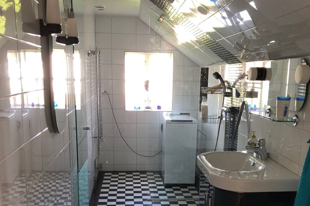 Photo of Bathroom in Vatternas