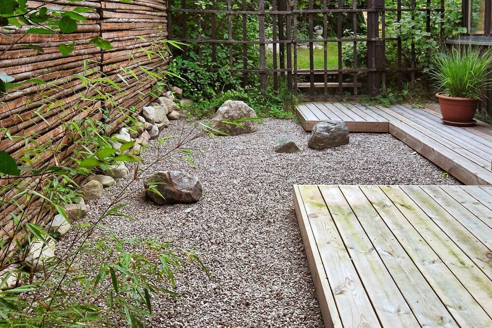 Photo of Outdoor in Adelso