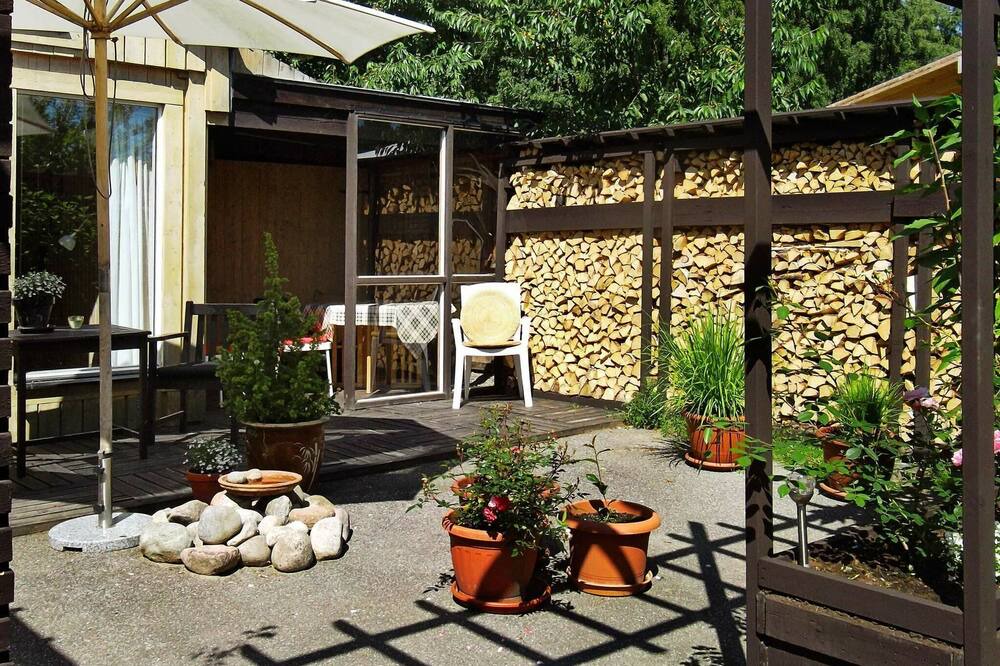 Photo of Outdoor in Adelso