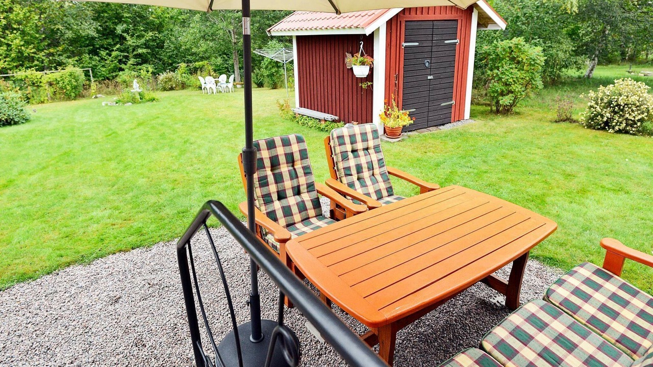 Photo of Outdoor in Tived