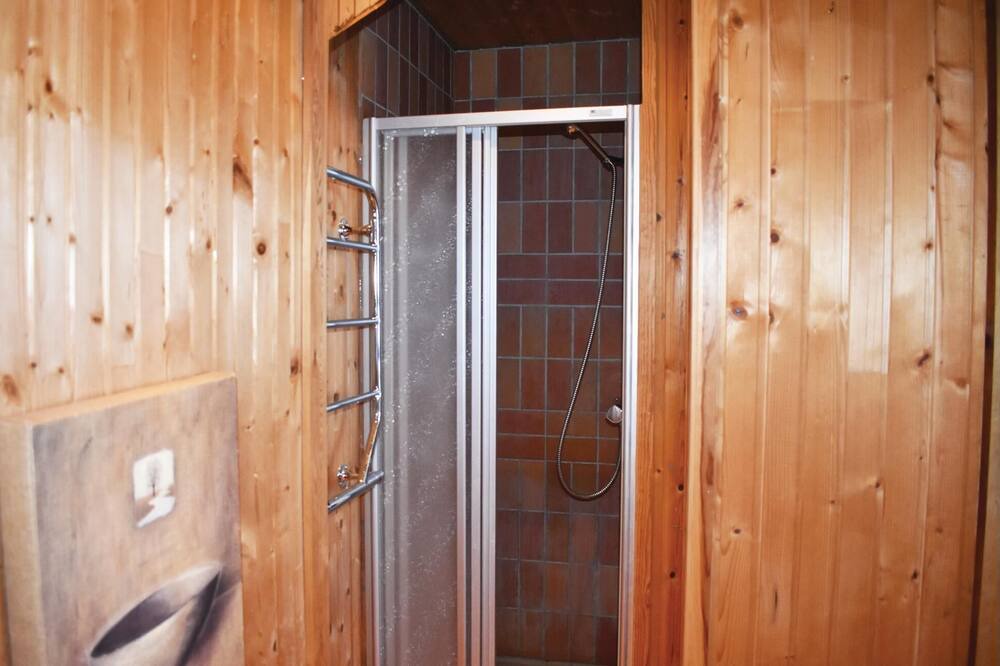 Photo of Bathroom in Horby