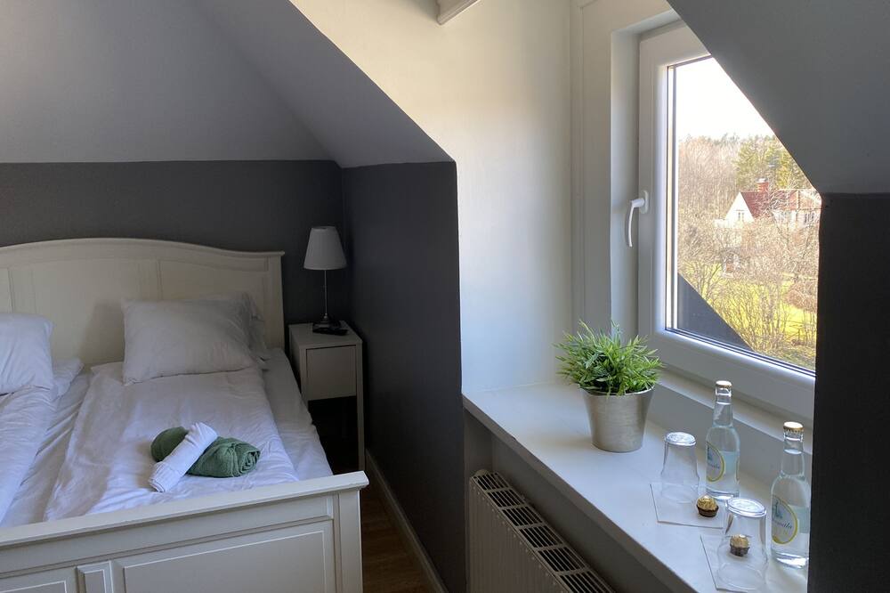 Photo of Bedroom in Hallstavik