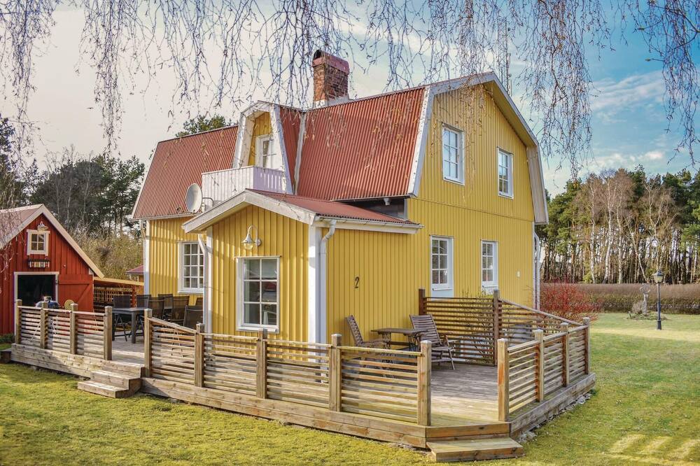 Photo of Outdoor in Hallevik