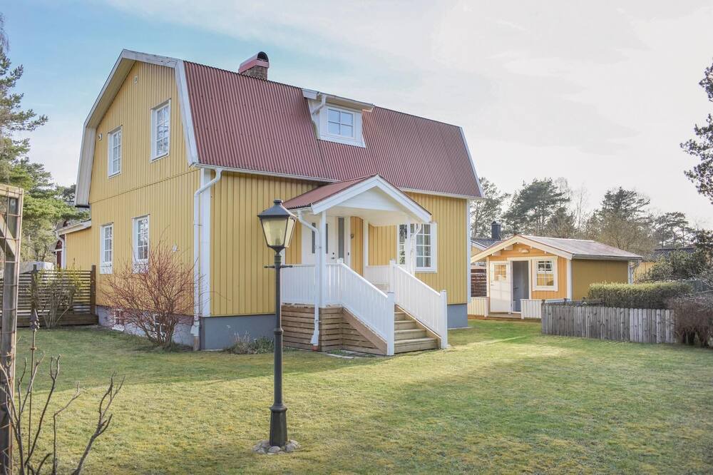 Photo of Outdoor in Hallevik