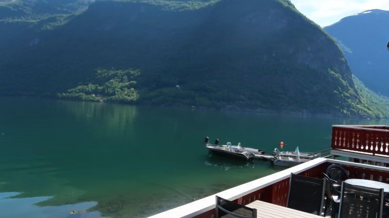 Photo of Others in Vik