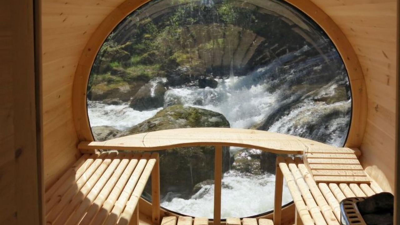 Photo of Others in Balestrand