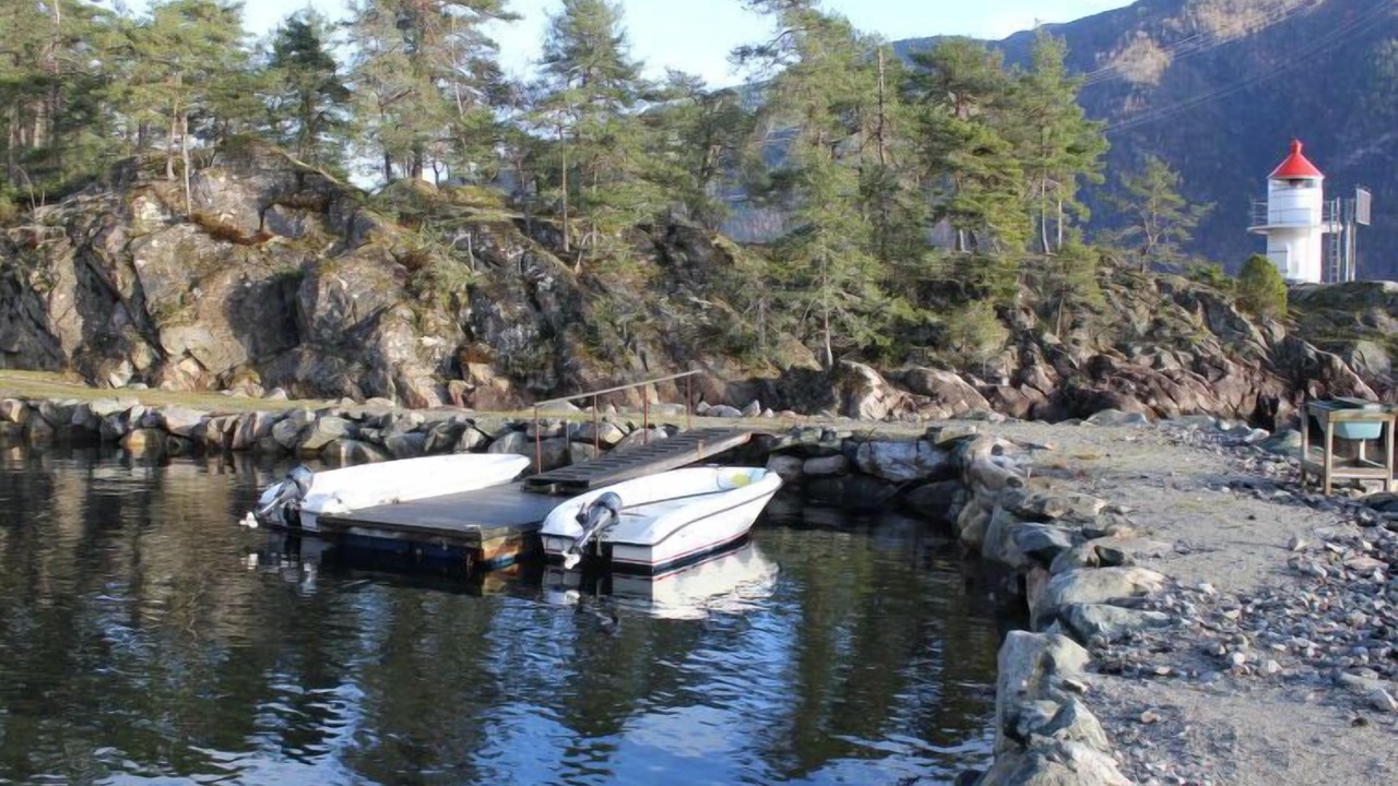 Photo of Others in Balestrand
