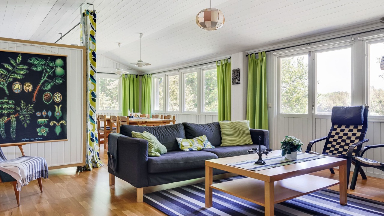 Photo of Livingroom in Asarum
