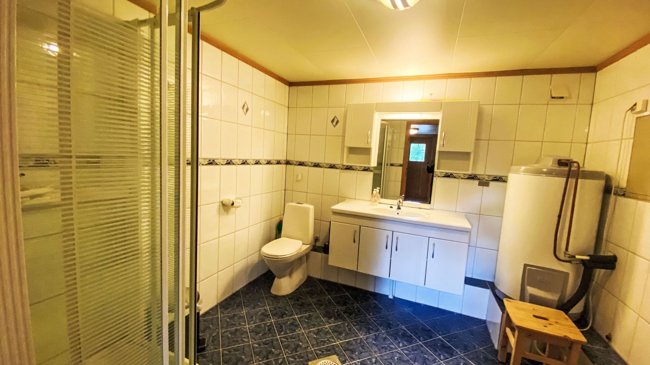 Photo of Bathroom in Aheim
