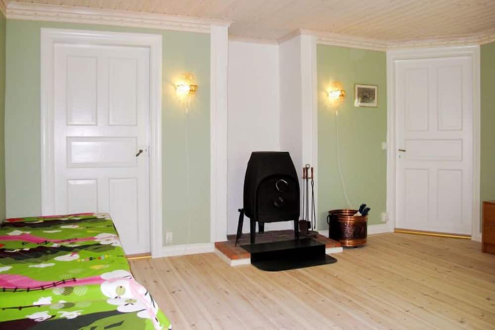 Photo of Bedroom in Arjang