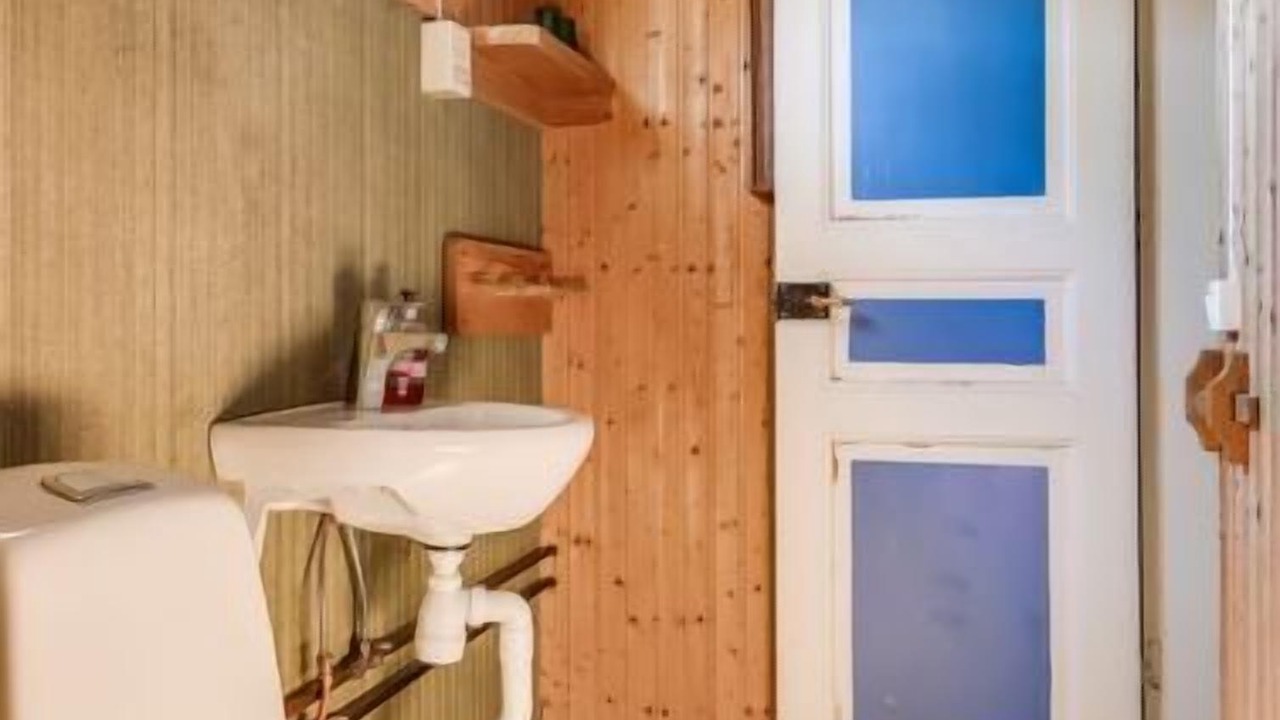 Photo of Bathroom in Tibro