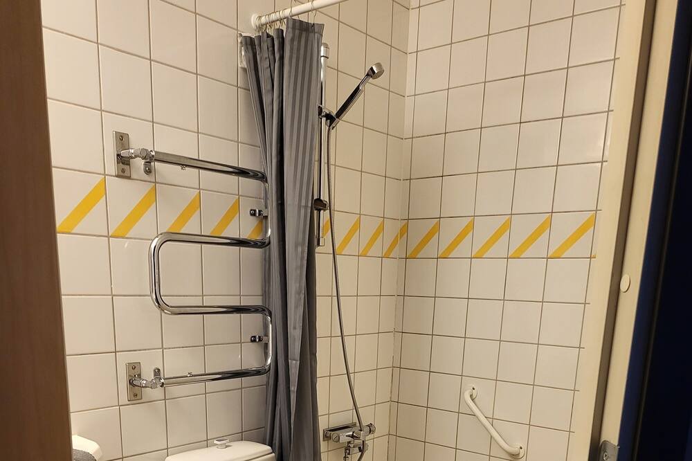 Photo of Bathroom in Asele