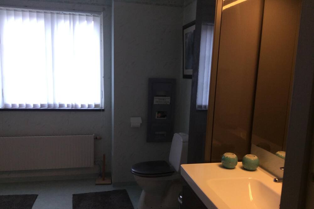 Photo of Bathroom in Ekero