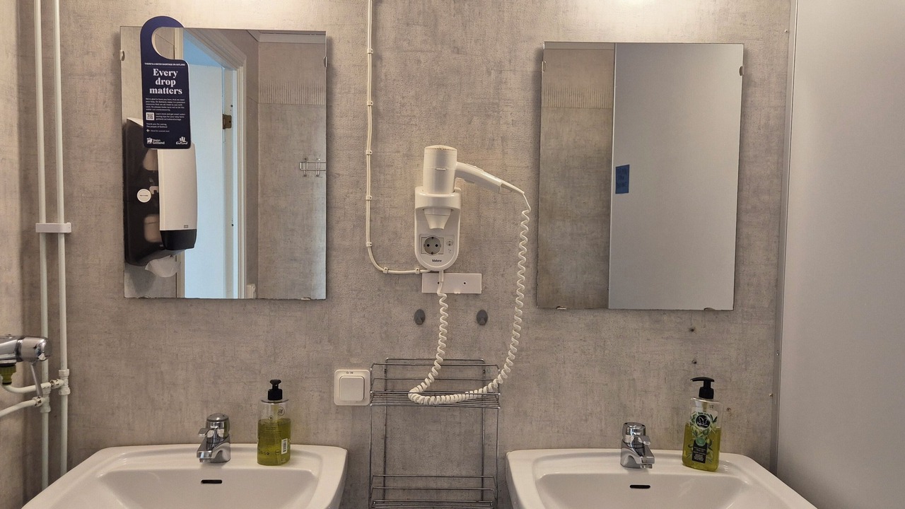 Photo of Bathroom in Slite