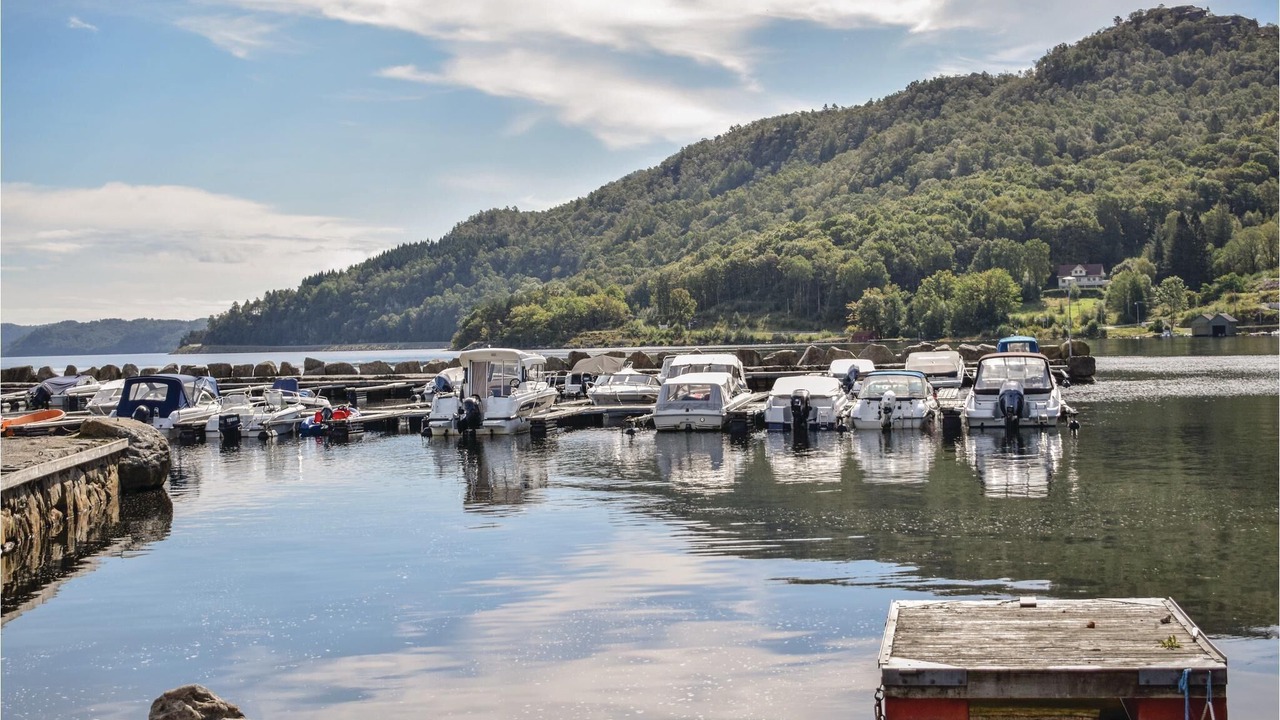 Photo of Others in Farsund