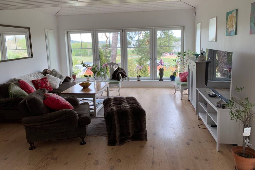 Photo of Livingroom in Ekero